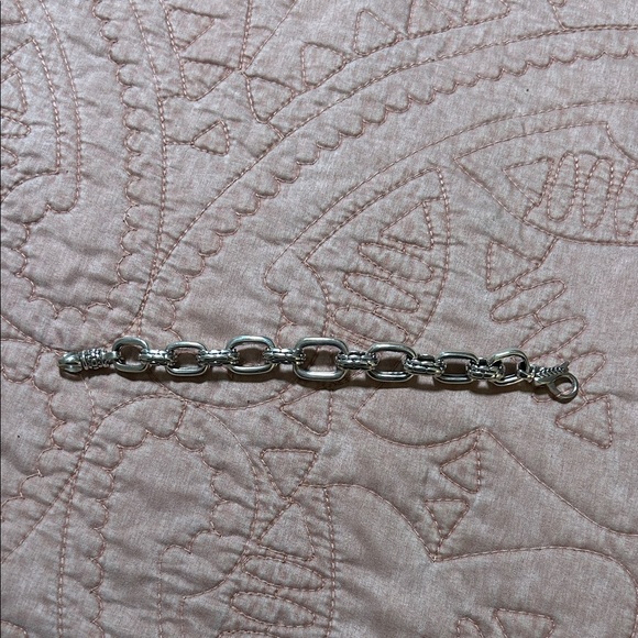 JAI Silver Chain Bracelet & Earring Set - Picture 3 of 5